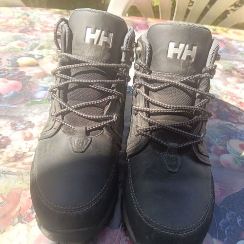 Helly Hansen Koppervik boots size 43 used, black nubuck