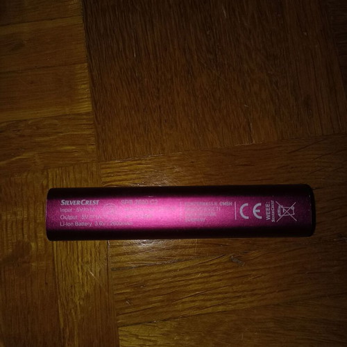 Silvercrest power bank like new with cable, 2,600 mAh, purple