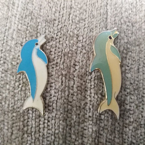 Lapel pins used, set of 2 pieces