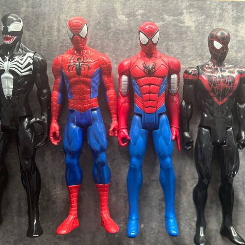 Marvel & DC Universe Action Figures Collection 16 pcs 30cm Hasbro Titan Hero