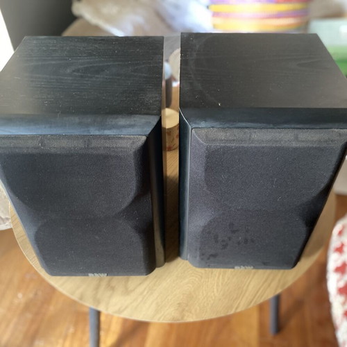 Bowers & Wilkins CDM 2 bookshelf speakers like new, vintage hi-fi