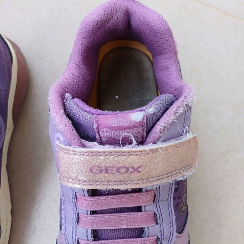 Geox Rapunzel No 30 athletic shoes used, purple
