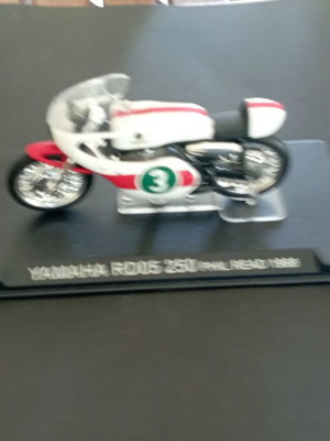 Μηχανάκι συλλεκτικό Honda RC 162 Mike Hailwood 1961 σαν καινούργιο