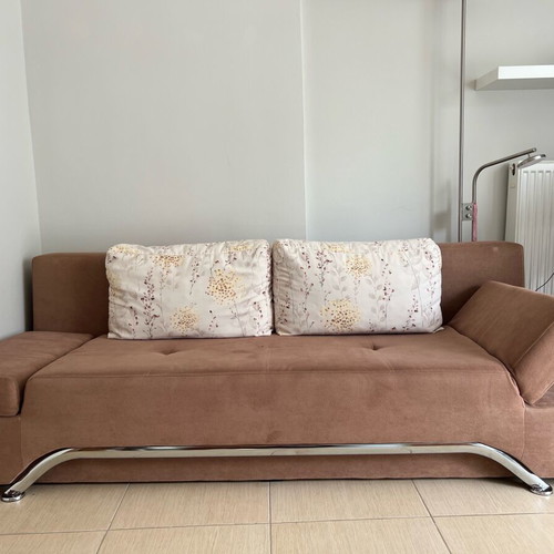 Sofa used with free cushions, dimensions 212x144cm
