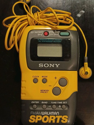 Sony RSF M70 Walkman used