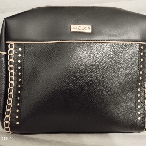 Crossbody bag new, stylish for everyday use