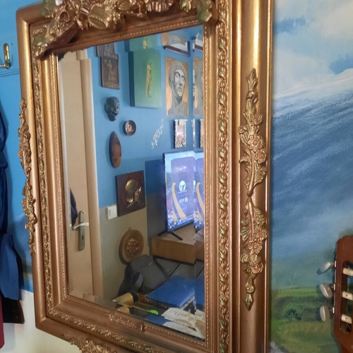 Carved mirror of George III with stamp