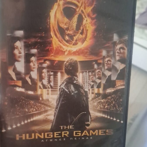 The Hunger Games DVD like new, adventure with subtitles
