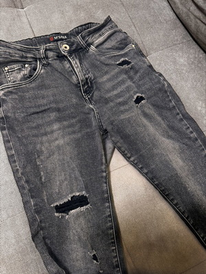 Women's jeans