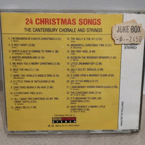 24 Christmas Songs CD like new, pop