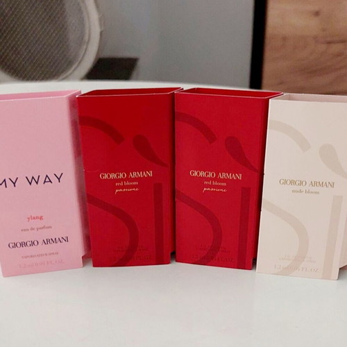 Giorgio Armani Premium Perfume Sample Collection 4 Pieces new