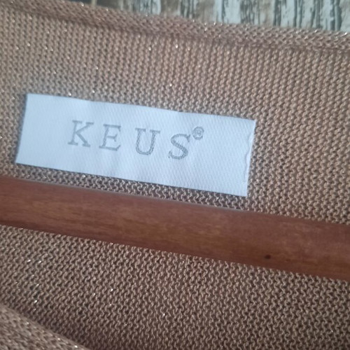 Gold Beige Sweater like new, sizes L and XL