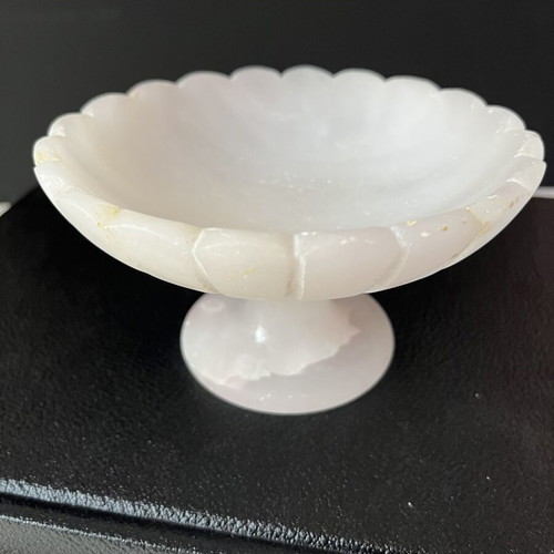 Vintage Italian Pedestal Bowl made of Genuine Pink Alabaster, hand-carved, used