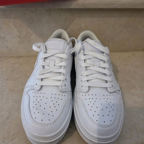 Air Jordan 1 Elevate Low women's shoes like new, white