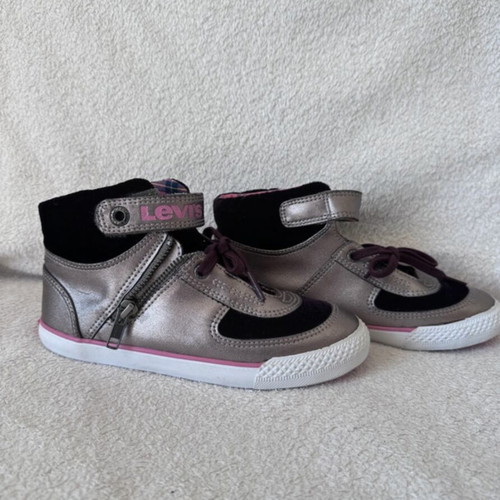 Levi's kids ankle boots like new, size 34, multicolor