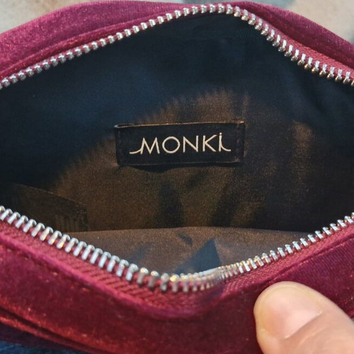 Monki velvet waist bag like new, red