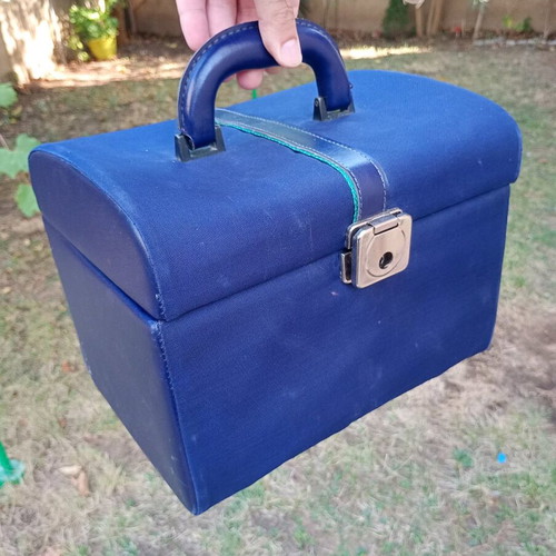 Jewelry box used, large, blue
