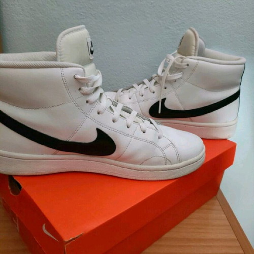Nike Sneaker Court Mid μεταχειρισμένο, νούμερο 45, μαύρο και άσπρο