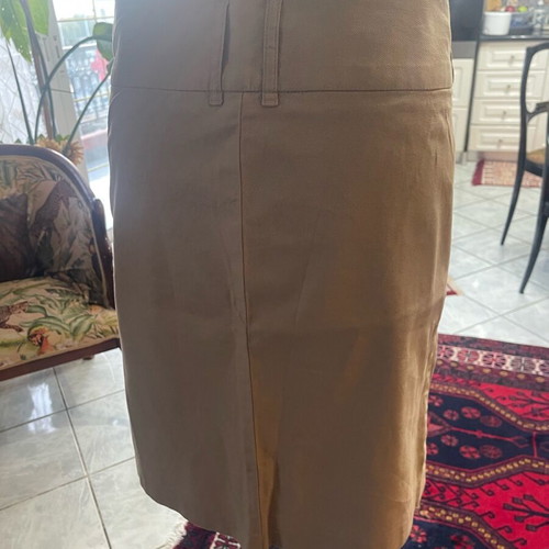 Benetton midi skirt used with buttons size M beige