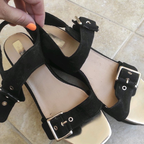 Platform sandals shoes used, black with gold details