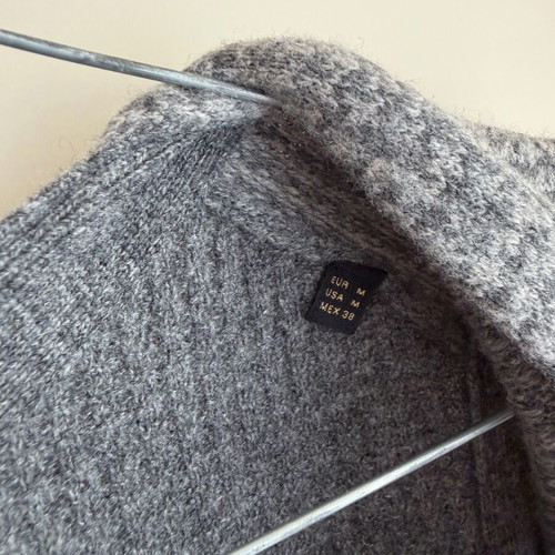Massimo Dutti wool cashmere vest size M like new gray