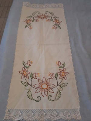 Handmade table runner with lace 120x50