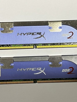 Kingston Hyper X DDR2 2GB memory used, 2 pieces