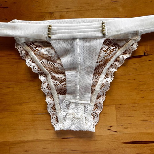 Luna white string underwear new, small