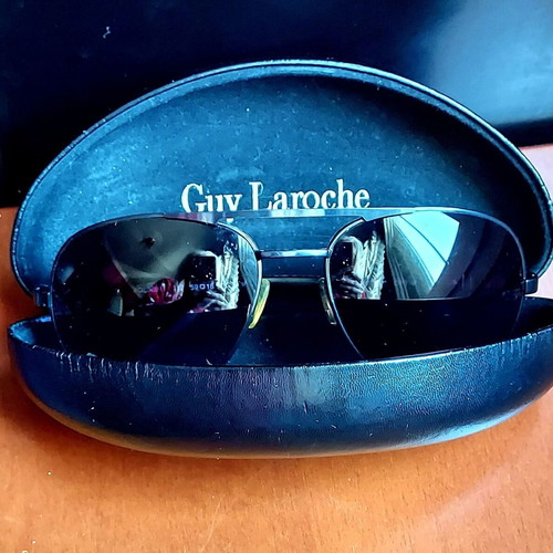 Guy Laroche GL360 men's sunglasses like new, black-silver