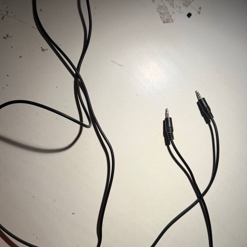 AUX audio cable 3.5mm male to male, like new, black