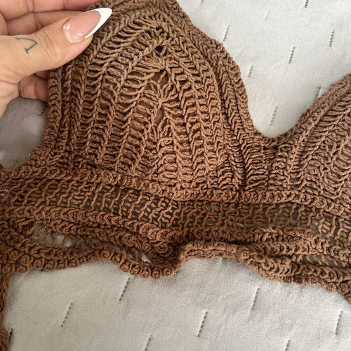 Knitted bikini top new, size medium, brown