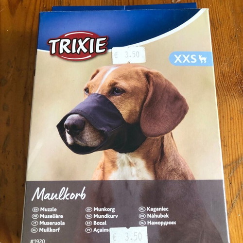 Trixie nylon fabric dog muzzle black XXS