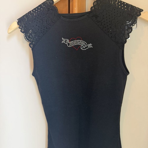 Black top with lace like new, size S