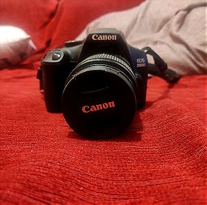 Φωτογραφική Μηχανή Canon 2000D, με τσάντα μεταφοράς