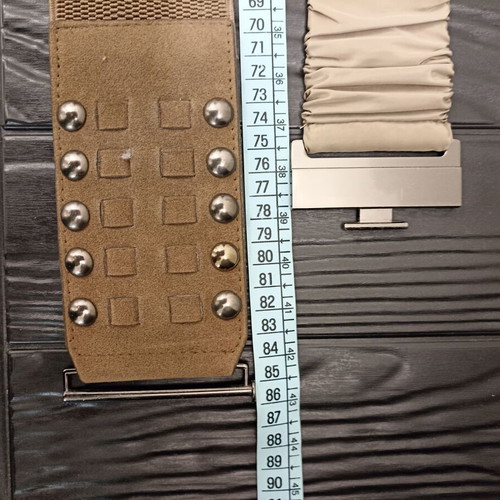 Set of 2 women's elastic beige belts like new