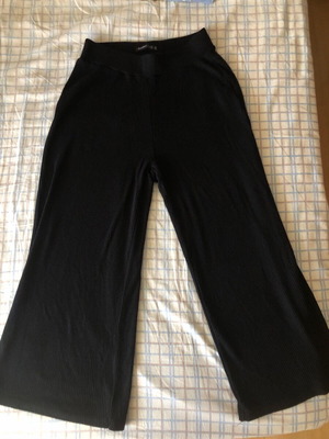 Elastic pants like tracksuit black like new