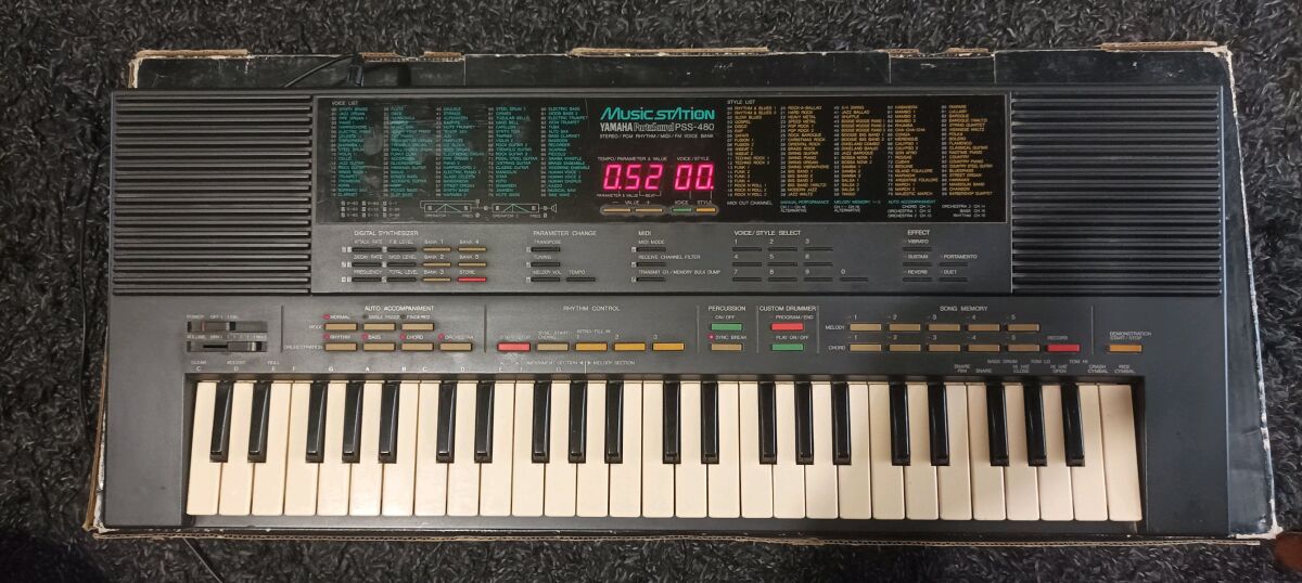 Yamaha PSS-480 synthesizer used in very… - € 80,00 - Vendora.cy