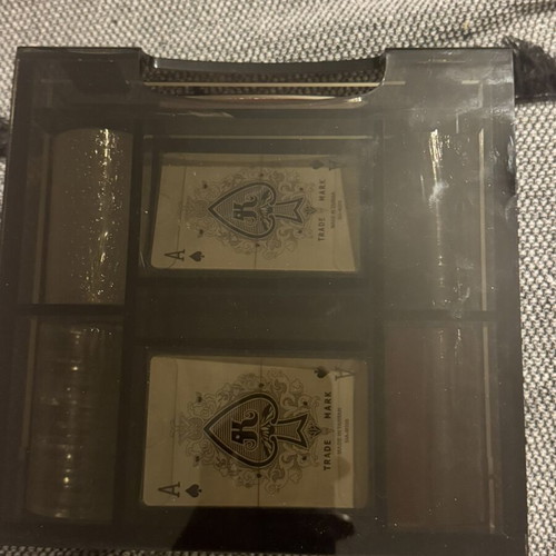 Sunnylife Holiday Poker Set Limited Edition new