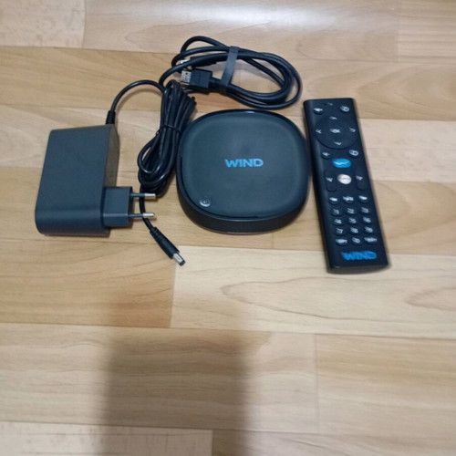 Wind Android TV box used in good working condition