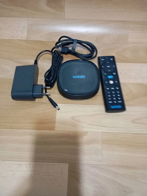 Wind Android TV box used in good working condition