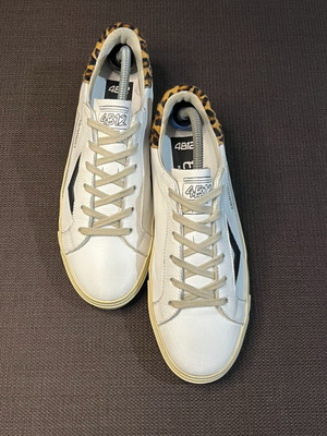 4B12 Evo leather sneakers women's size 41 like new, white/leopard