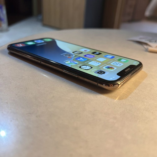 Apple iPhone XS 64GB Gold used, fully functional