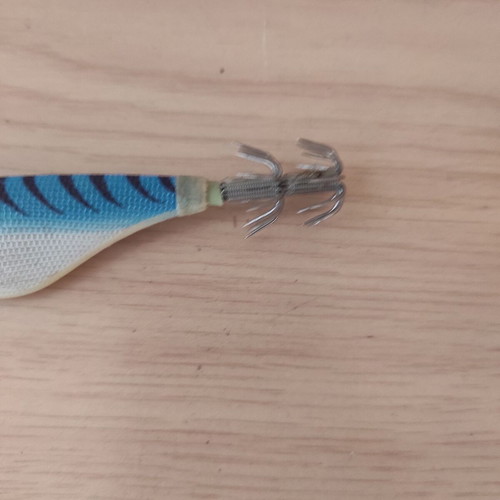 Squid jig artificial bait with hooks fish blue 10g 10cm used