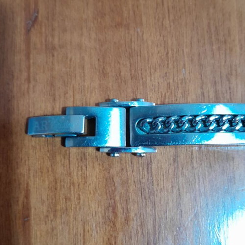 Men's silver handcuff bracelet like new