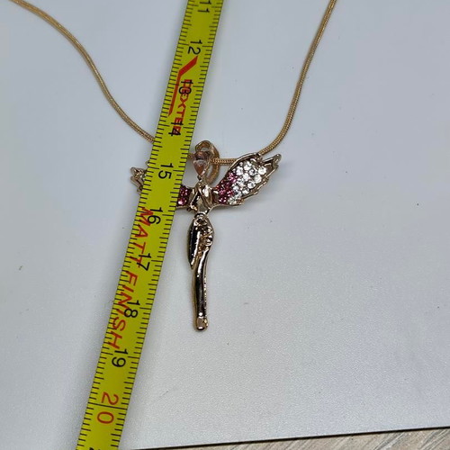 Angel pendant with chain and stones like new