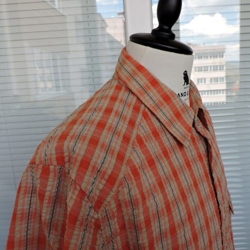 Helly Hansen Mens Short Sleeve Outdoor Shirt XL Orange Beige like new