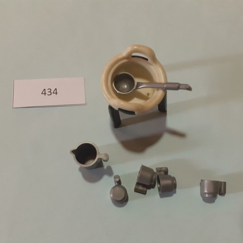 Playmobil pot and utensils set 434