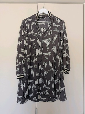 Zara long shirt like new, size XS, black and grey
