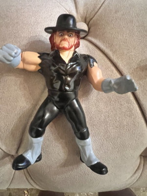 WWF Hasbro The Undertaker Vintage Original Figure like new