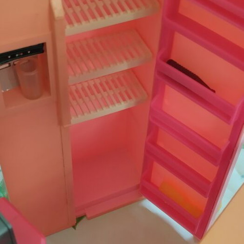 Barbie kitchen 1986 used collectible playset